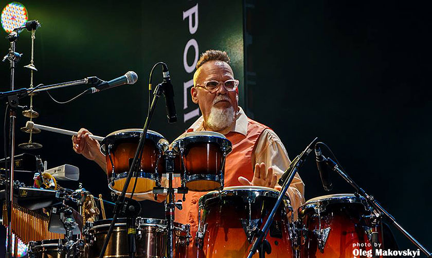 Manolo Badrena - DRUMMERWORLD