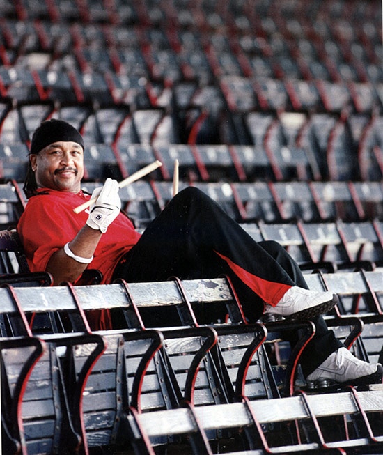 Carter Beauford Drummerworld