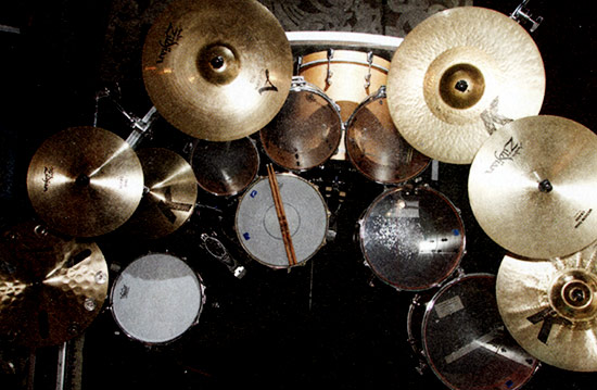 Omar Hakim - Drummerworld