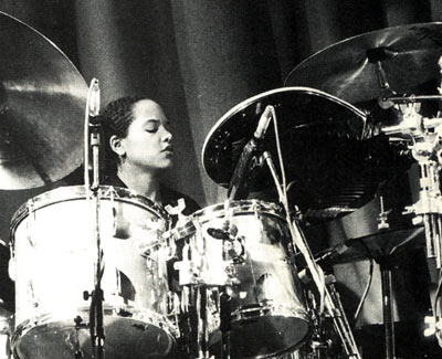 Montreux Jazz Festival >> Terri Lyne Carrington - DRUMMERWORLD Montreux Jazz Festival >> Terri Lyne Carrington - DRUMMERWORLD