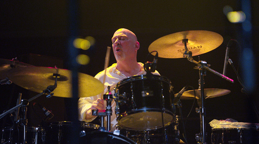 Gary Novak Drummerworld