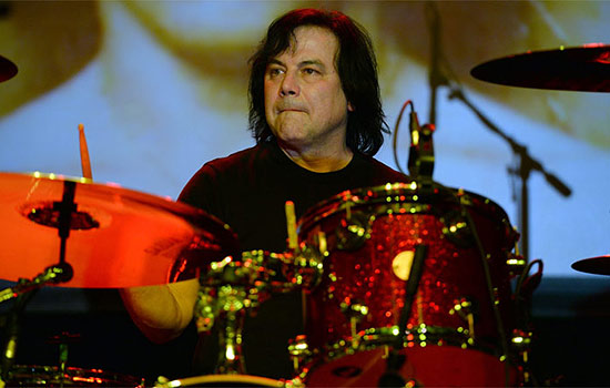 Jimmy DeGrasso Drummerworld