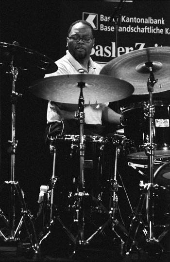 Lewis Nash Drummerworld