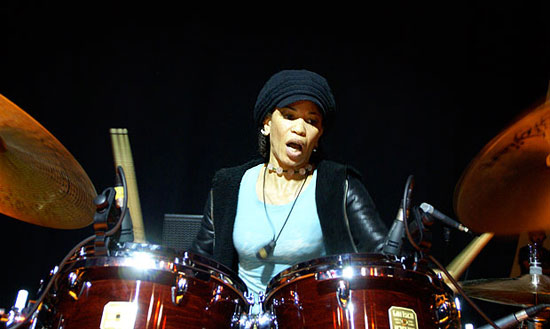 Cindy Blackman Santana Drummerworld