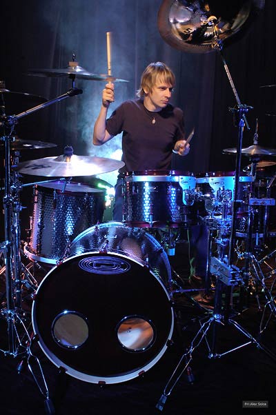 Ray Luzier - Korn - Drummerworld