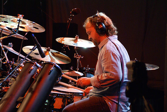 Claus Hessler Drummerworld